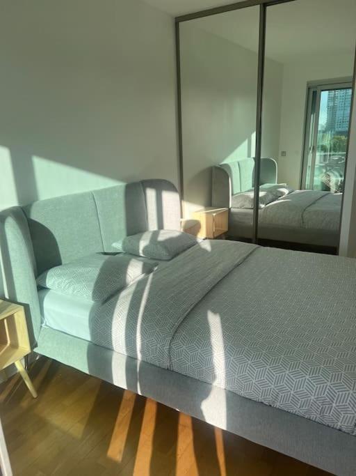 Apartamento Tour Eiffel Terrasse Vue Seine París Exterior foto