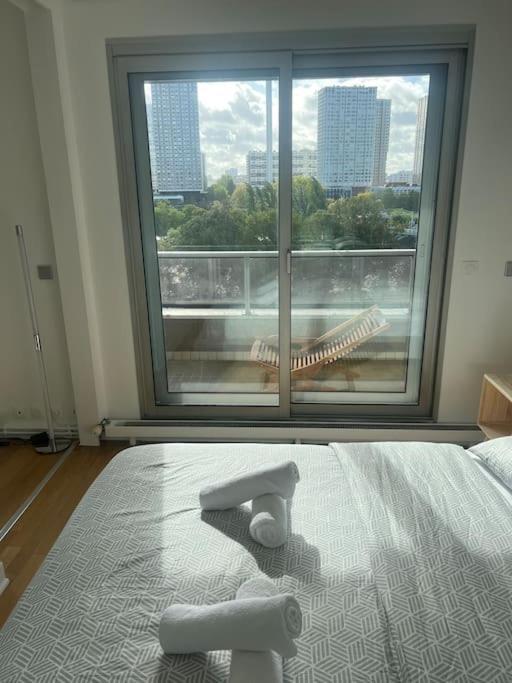 Apartamento Tour Eiffel Terrasse Vue Seine París Exterior foto