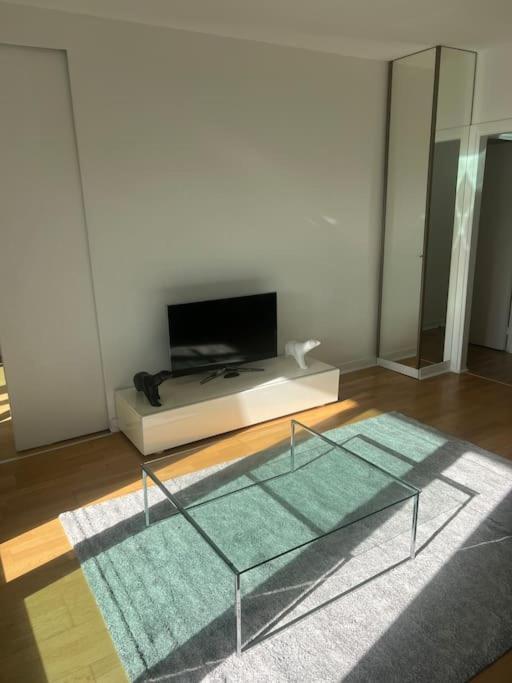 Apartamento Tour Eiffel Terrasse Vue Seine París Exterior foto