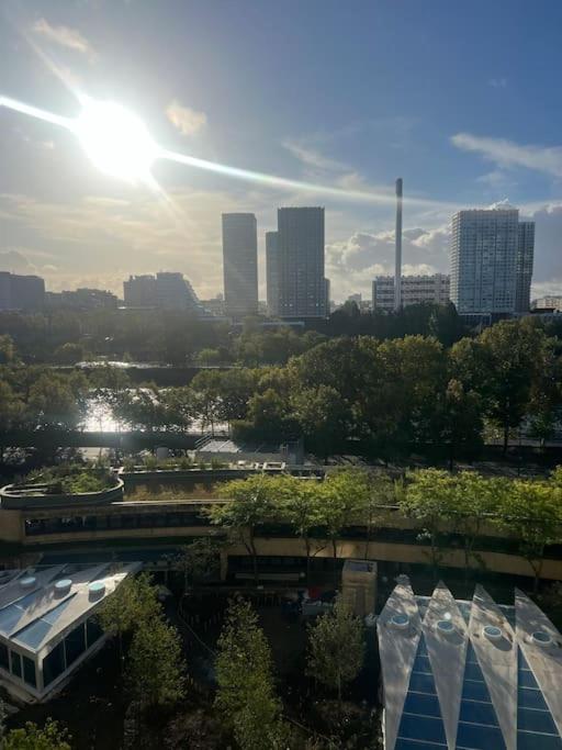Apartamento Tour Eiffel Terrasse Vue Seine París Exterior foto